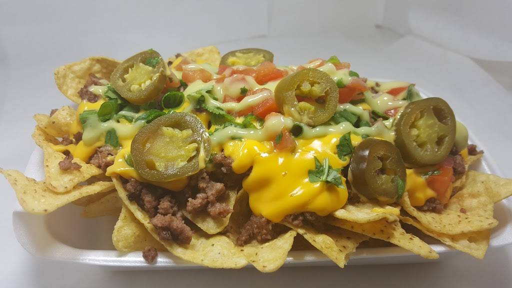 Frosty Fast & Fresh | restaurant | 3400 Chester Ave, Bakersfield, CA 93301, USA | 6613234692 OR +1 661-323-4692