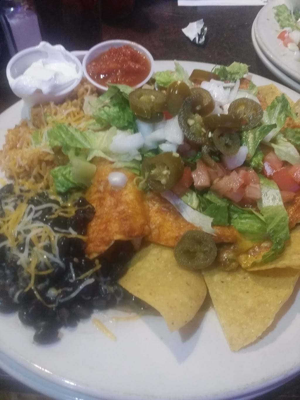 Charlies Bar And Grill | restaurant | 117 S Bridge St, Dimondale, MI 48821, USA | 5172357101 OR +1 517-235-7101