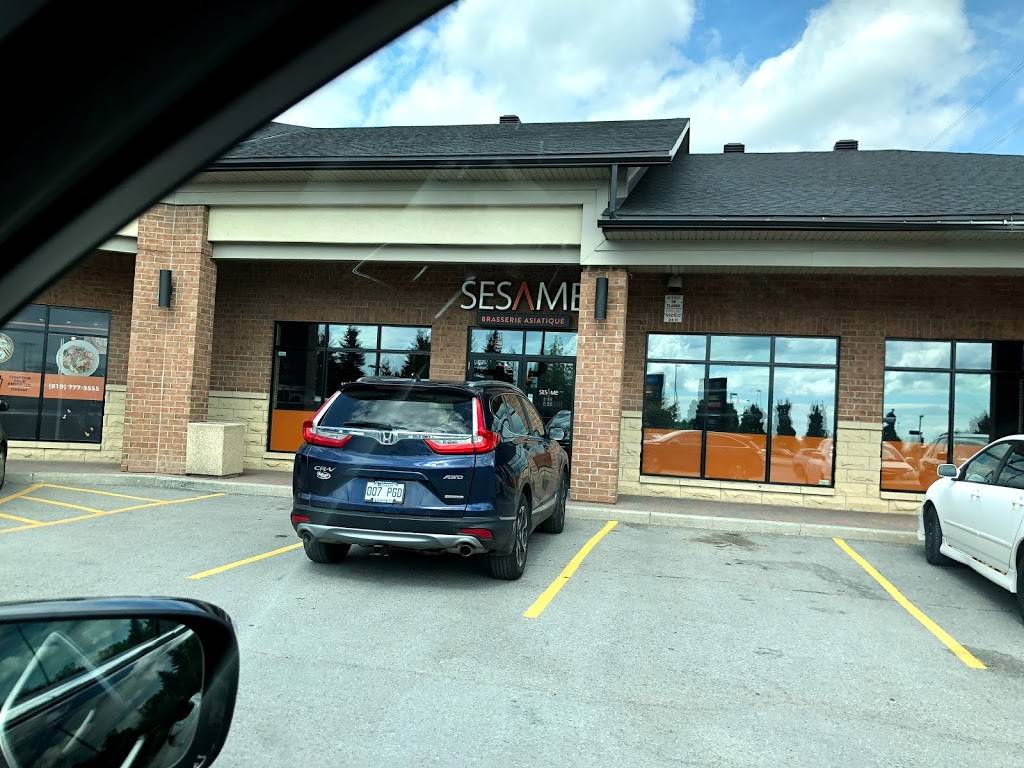 Sesame | restaurant | 20 Boul du Plateau, Gatineau, QC J9A 3K7, Canada | 8197705555 OR +1 819-770-5555