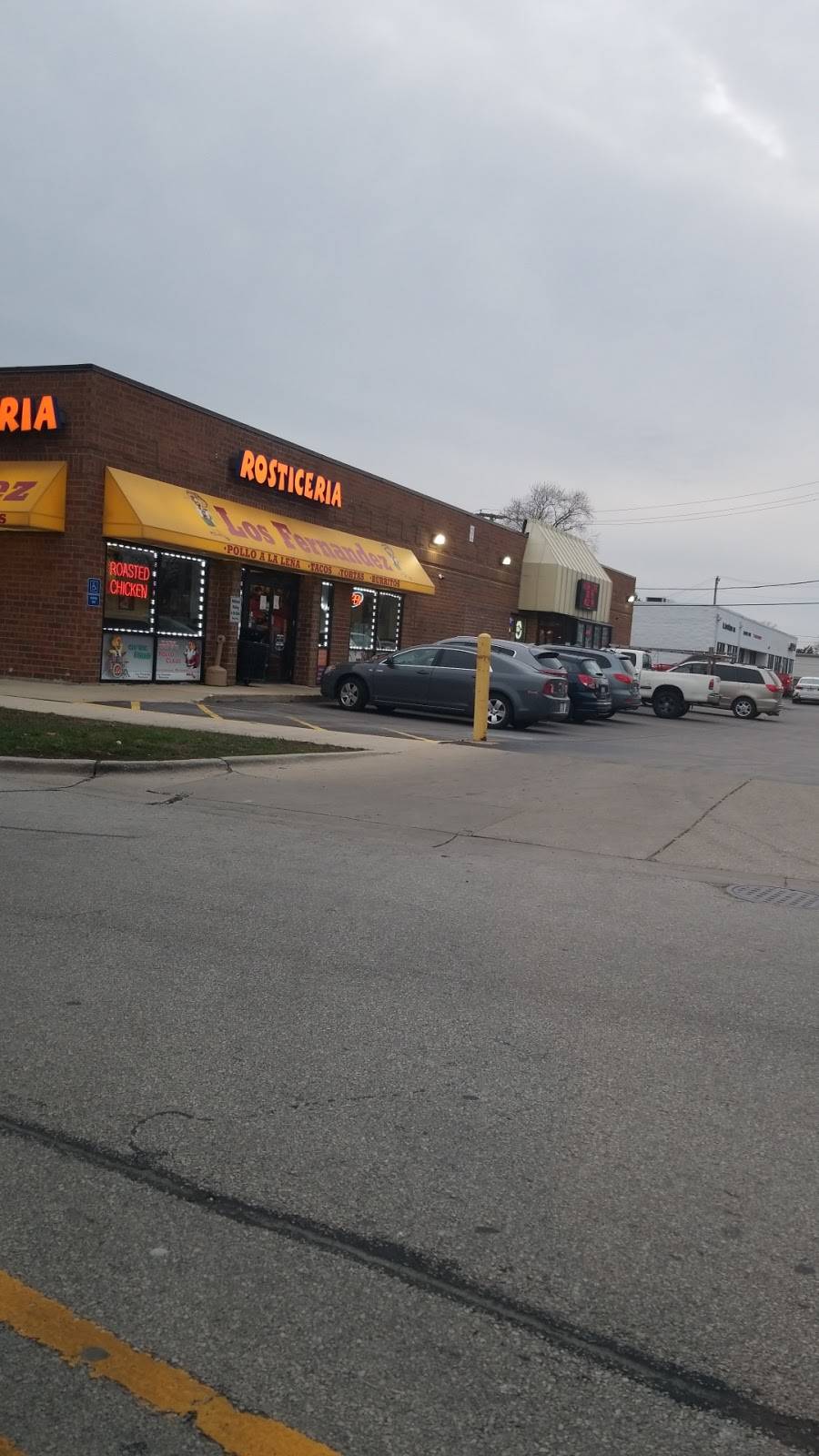 Los Fernandez Rosticeria | restaurant | 522 W North Ave, Elmhurst, IL 60126, USA | 6308340106 OR +1 630-834-0106