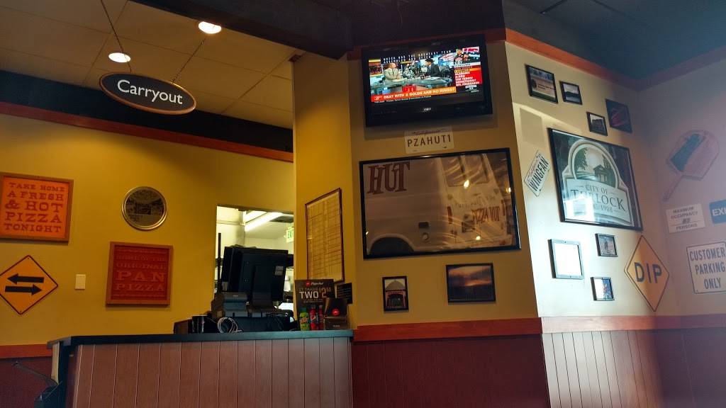 Pizza Hut | restaurant | 3181 Geer Rd, Turlock, CA 95382, USA | 2096322280 OR +1 209-632-2280