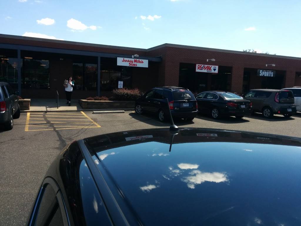 Jersey Mikes Subs | meal takeaway | 118 W Streetsboro St Unit 7, Hudson, OH 44236, USA | 2343805833 OR +1 234-380-5833