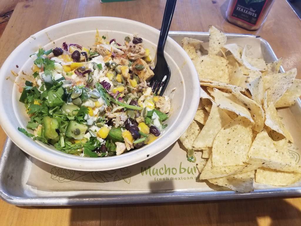 Mucho Burrito Fresh Mexican Grill | restaurant | 515 Industrial Ave, Ottawa, ON K1G 0Z1, Canada | 6138602444 OR +1 613-860-2444