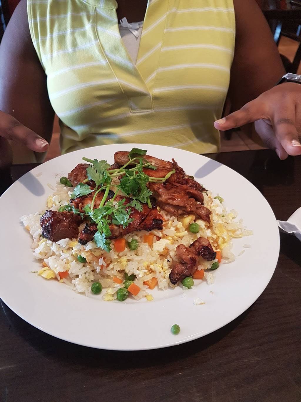 Pho Cong Ly Noodle & Grill | restaurant | 6920-I Bradlick Shopping Center, Annandale, VA 22003, USA | 7037128355 OR +1 703-712-8355