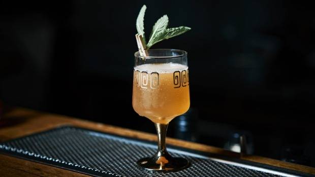 Mandys Juices | restaurant | 1945 W 60th St, Hialeah, FL 33012, USA | 3055587373 OR +1 305-558-7373