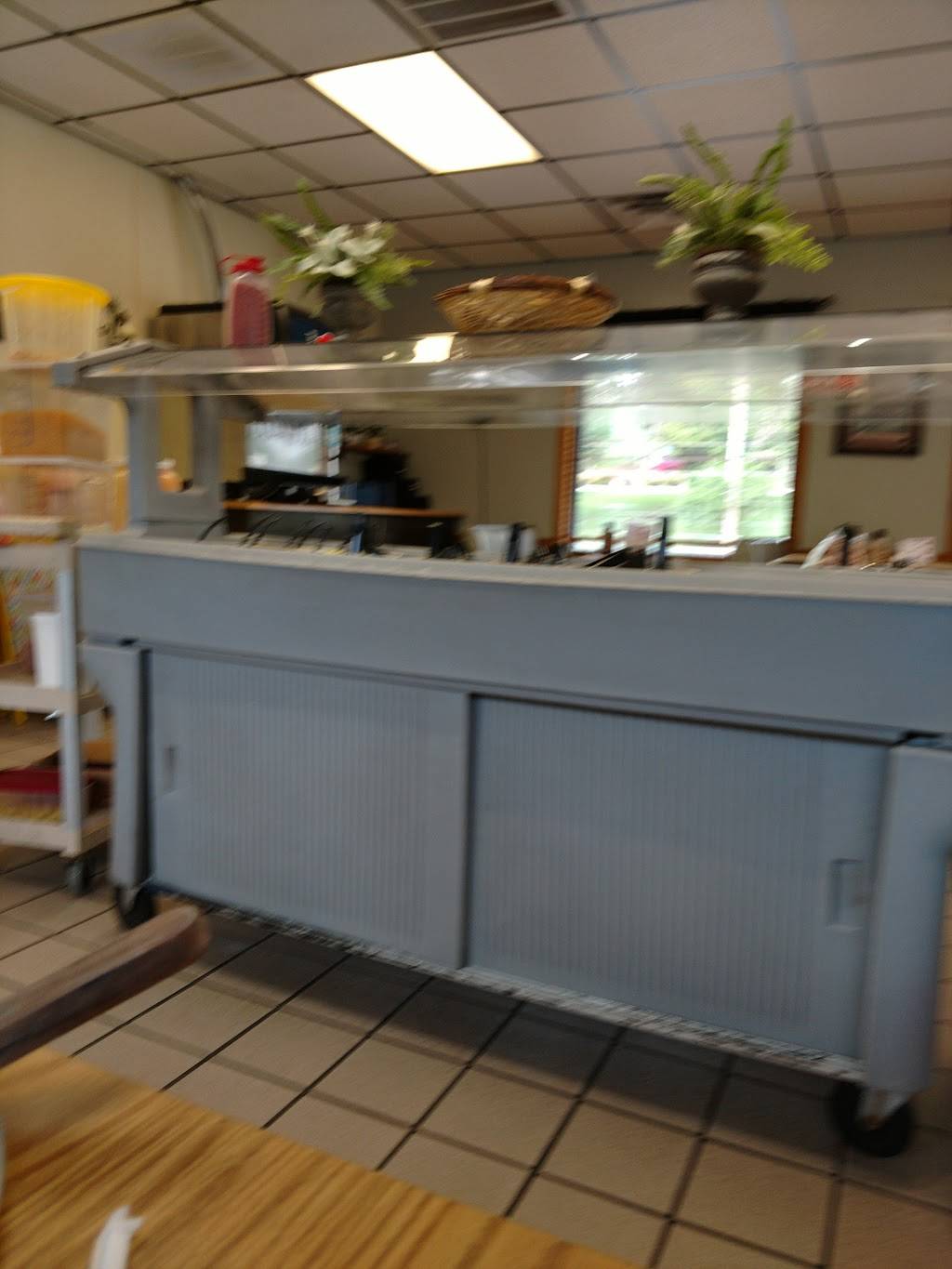 Pizza Plus | restaurant | 5272 E Andrew Johnson Hwy, Russellville, TN 37860, USA | 4235873778 OR +1 423-587-3778