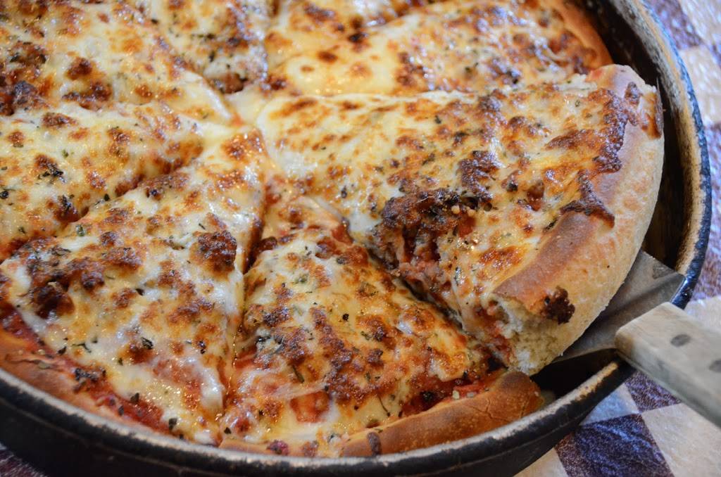 Chicago Dough Company | restaurant | 545 S Main St, Bourbonnais, IL 60914, USA | 8159350300 OR +1 815-935-0300