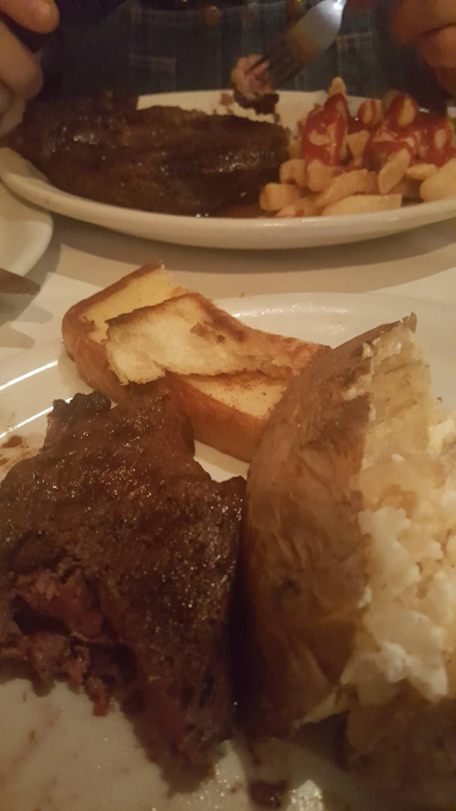 Driskill Fish & Steak | restaurant | 2450 Main St, Plantersville, MS 38862, USA | 6628400040 OR +1 662-840-0040