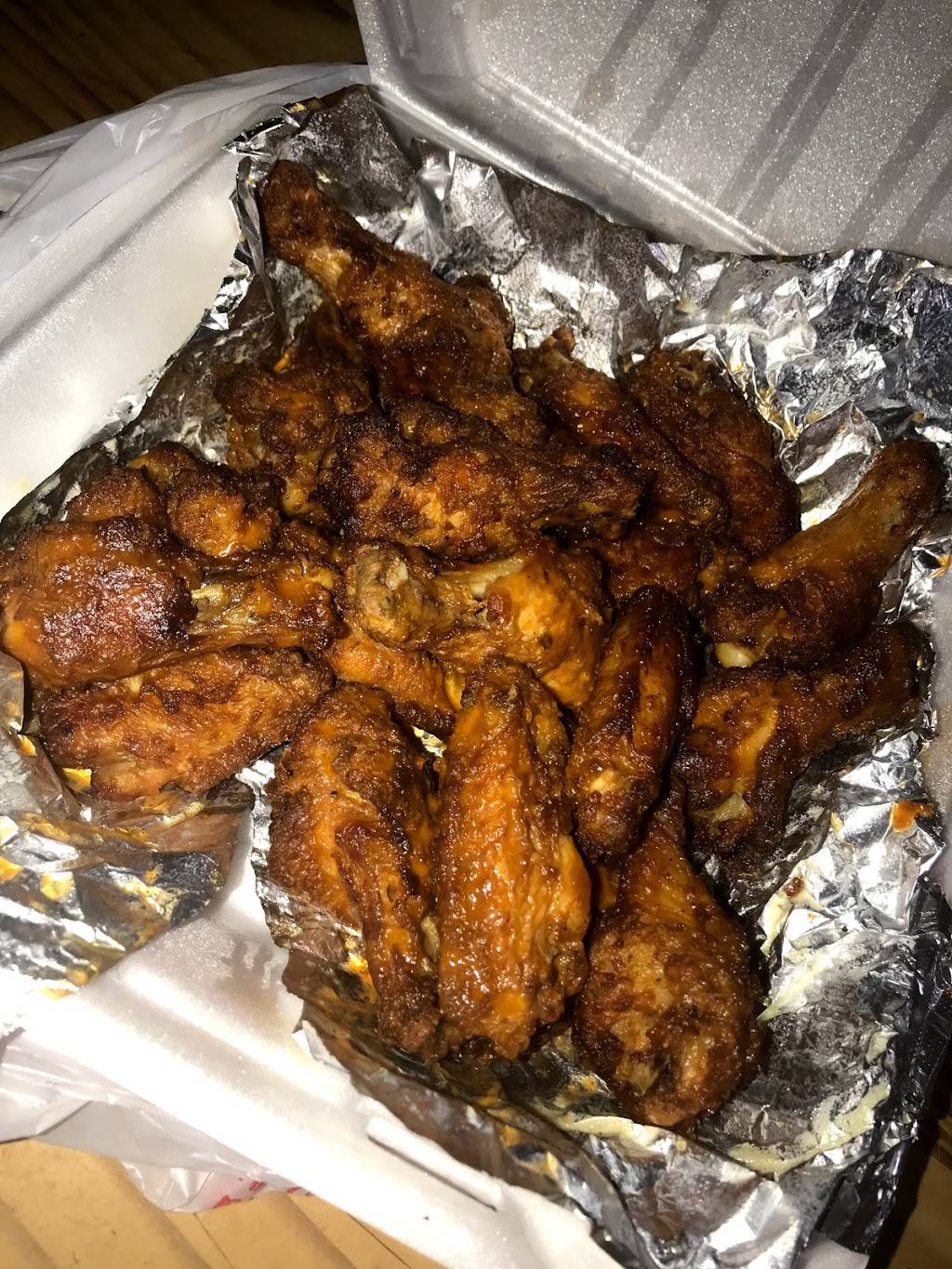 Teddys Pizza | meal delivery | 5820 E W.T. Harris Blvd, Charlotte, NC 28215, USA | 7045361660 OR +1 704-536-1660