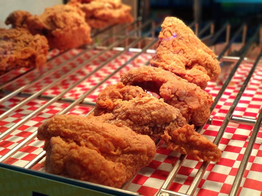 Krispy Krunchy Chicken | restaurant | 11025 Washington Blvd, Whittier, CA 90606, USA | 5624631719 OR +1 562-463-1719
