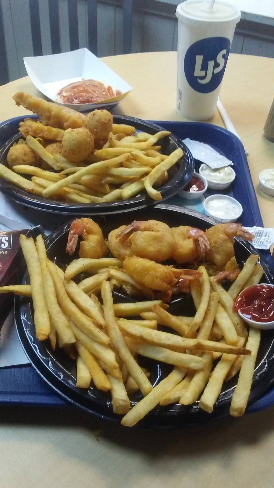 Long John Silvers | restaurant | 1805 N Slappey Blvd, Albany, GA 31701, USA | 2294354144 OR +1 229-435-4144