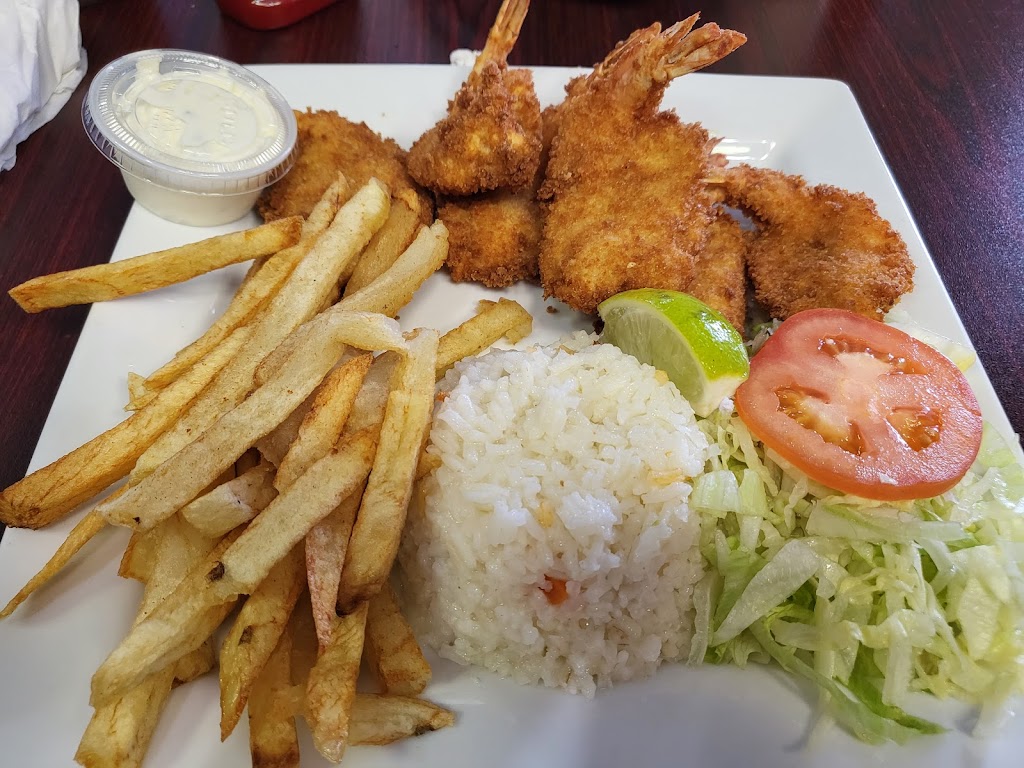 Mariscos El Jarocho | restaurant | 1910 US-83, Zapata, TX 78076, USA | 9567503195 OR +1 956-750-3195