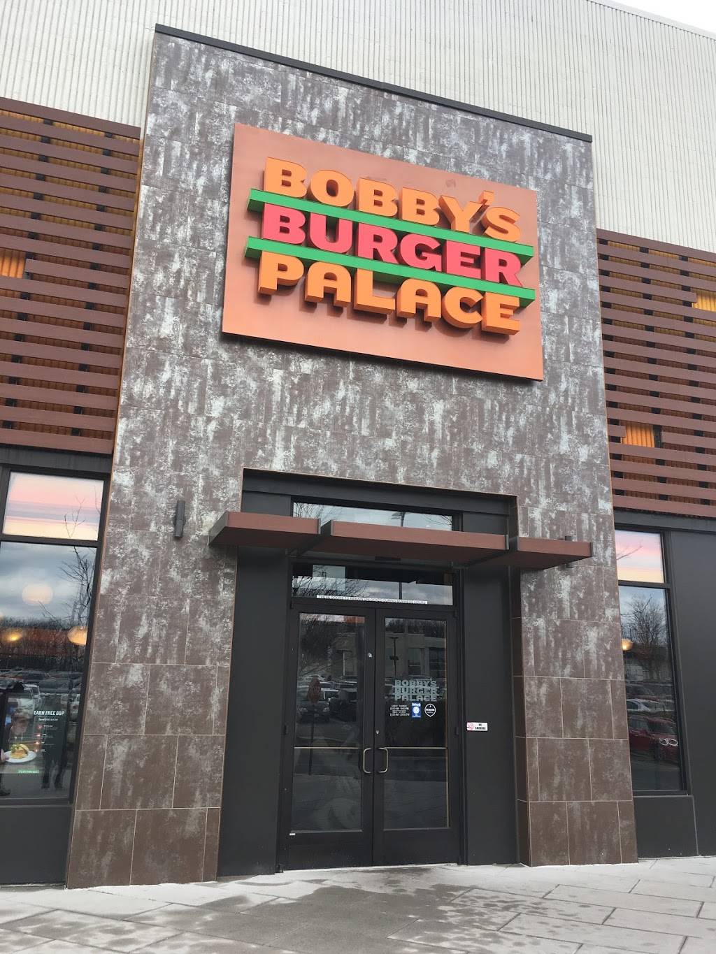 Bobbys Burger Palace | restaurant | 7101 Democracy Blvd, Bethesda, MD 20817, USA | 3017673943 OR +1 301-767-3943