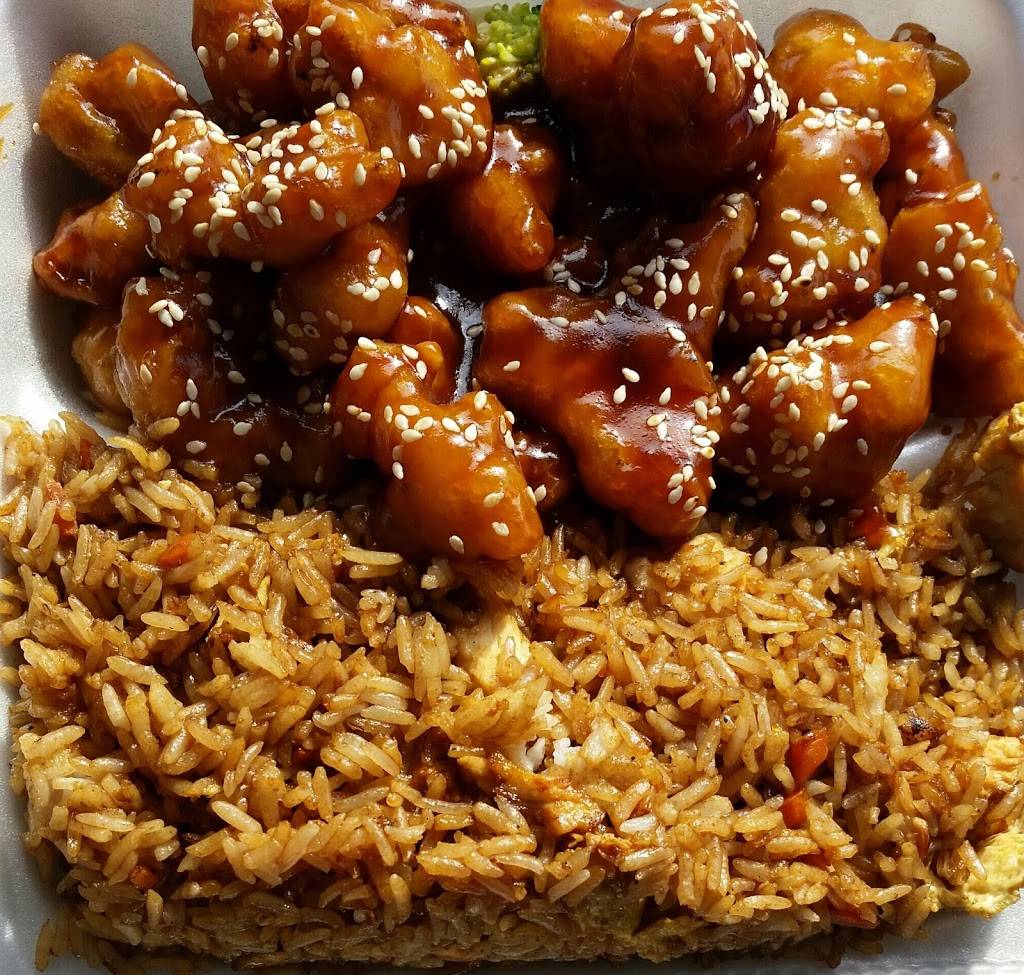 Asian Express | restaurant | 319 Vertin Blvd, Shorewood, IL 60404, USA | 8152677368 OR +1 815-267-7368