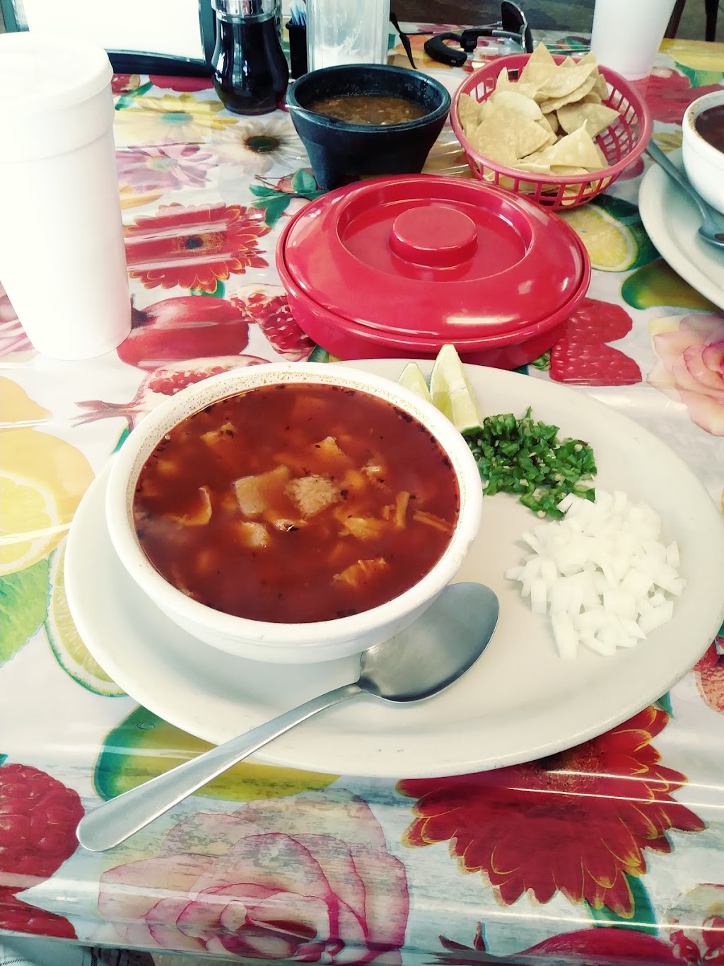 Liconas | restaurant | 2520 Santa Maria Ave, Laredo, TX 78040, USA | 9565687276 OR +1 956-568-7276