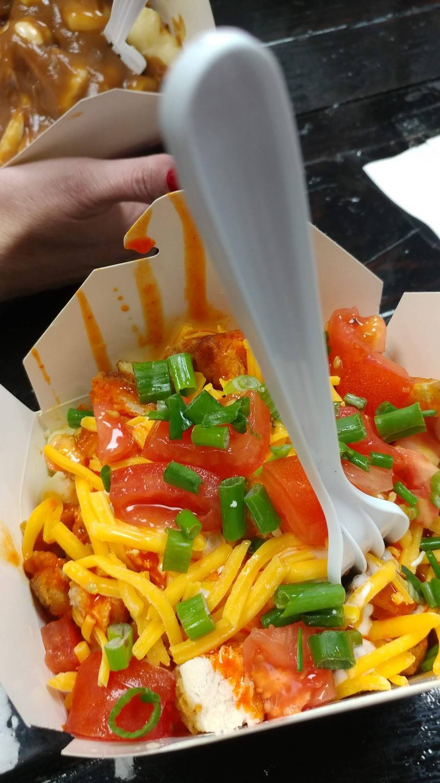 The American Poutine Co. | restaurant | 1395 E Warner Rd Suite 100, Gilbert, AZ 85296, USA | 4809307283 OR +1 480-930-7283