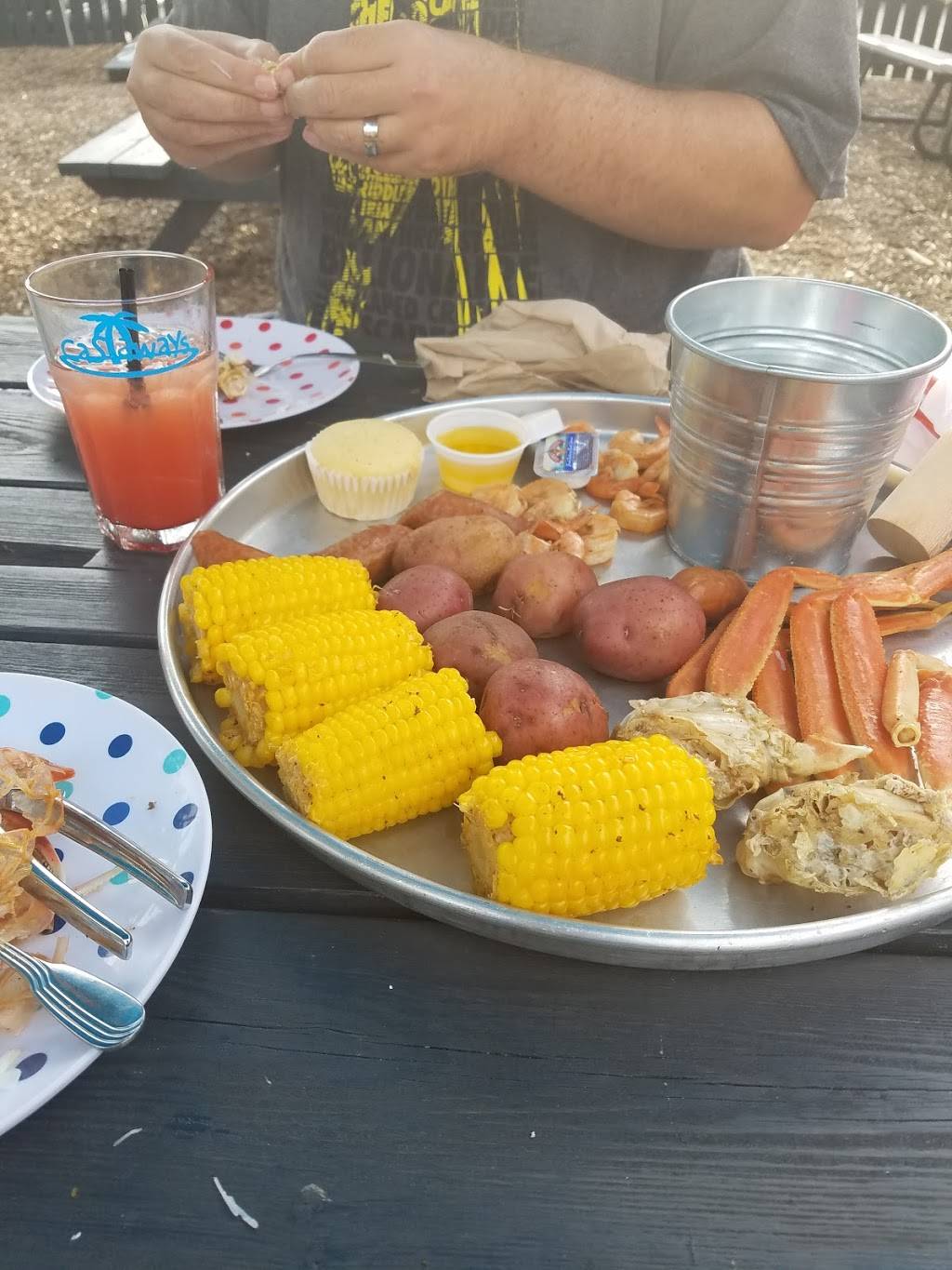 Castaways | restaurant | 1707 N 4th St, Chillicothe, IL 61523, USA | 3092743484 OR +1 309-274-3484