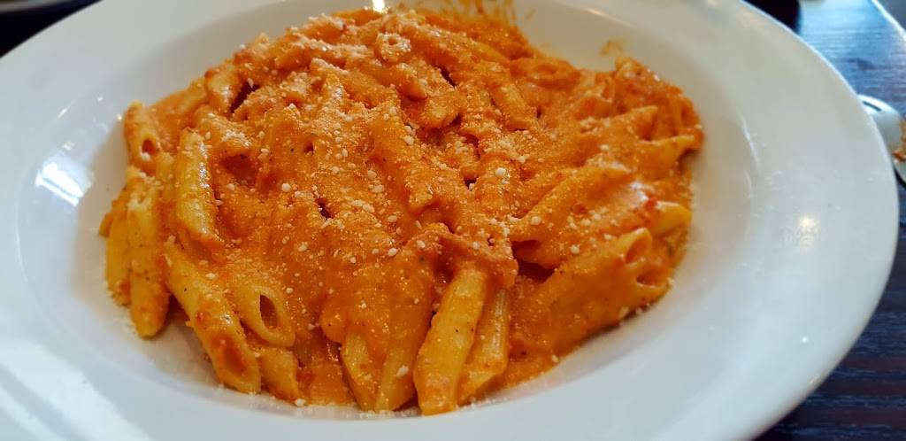 Mama Mia of Northport | restaurant | 395 Fort Salonga Rd, Northport, NY 11768, USA | 6316515015 OR +1 631-651-5015