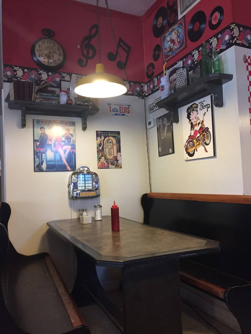 Fifties Good Time Cafe | restaurant | 590 Monaghan Rd, Peterborough, ON K9J 5H9, Canada | 7057413812 OR +1 705-741-3812