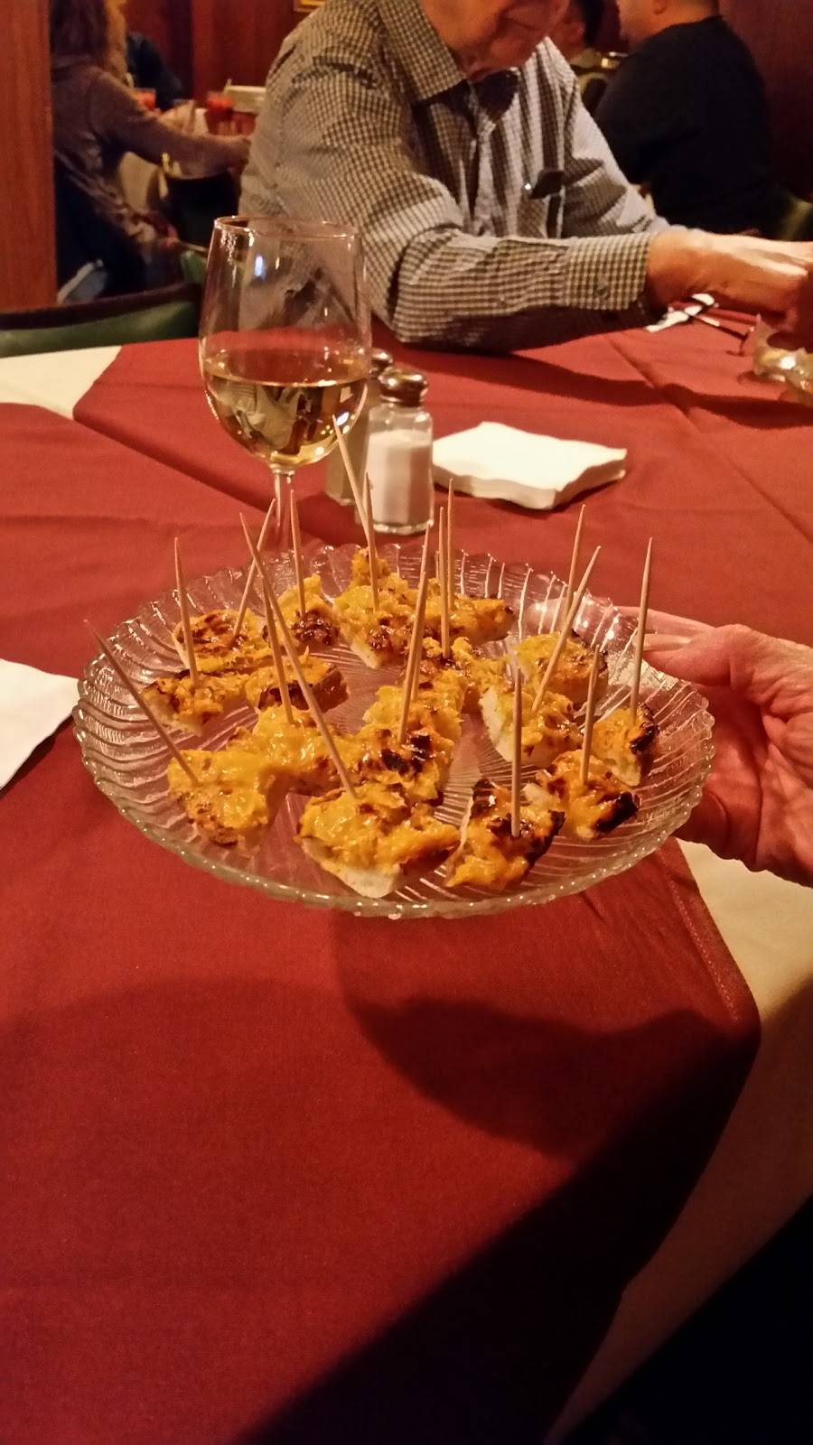 John Riccitello Restaurant | restaurant | 1687 Foster Ave, Schenectady, NY 12308, USA | 5183741574 OR +1 518-374-1574