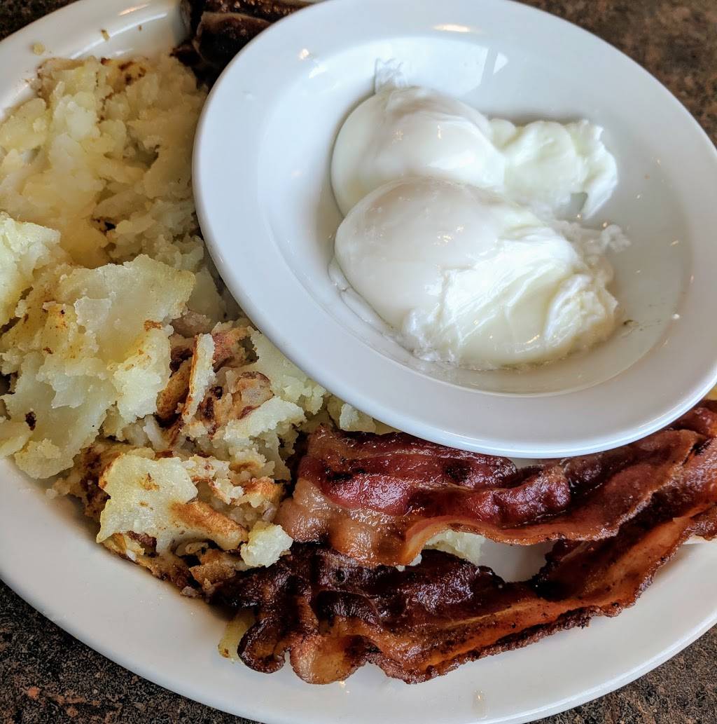 Gold Star Family Restaurant | restaurant | 650 S Rochester Rd, Rochester Hills, MI 48307, USA | 2486522478 OR +1 248-652-2478