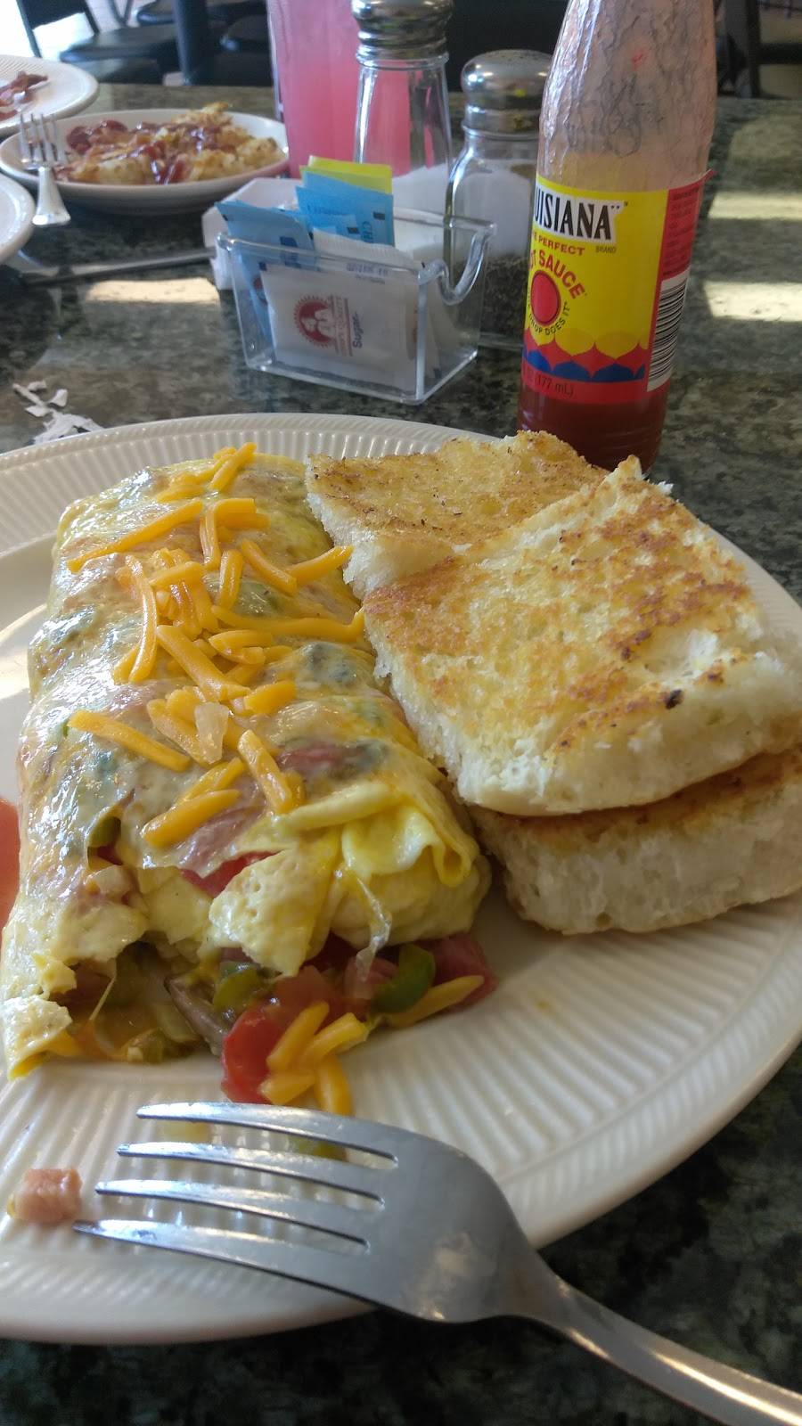 DCracked Egg | restaurant | 2044 Atlantic Ave, Chesapeake, VA 23324, USA | 7575433447 OR +1 757-543-3447