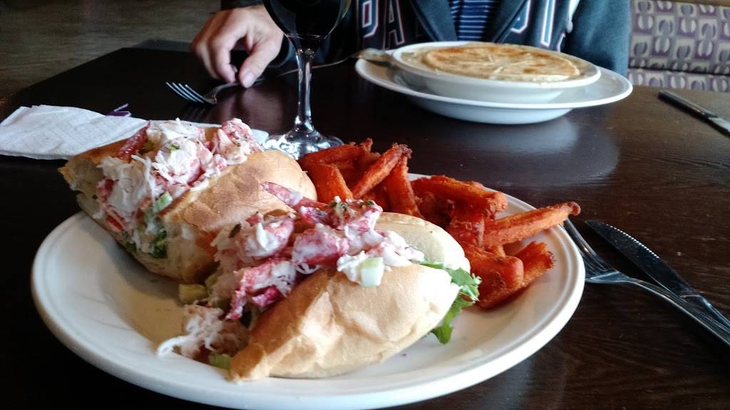 North Side Grille | restaurant | 323 Derry Rd, Hudson, NH 03051, USA | 6038863663 OR +1 603-886-3663