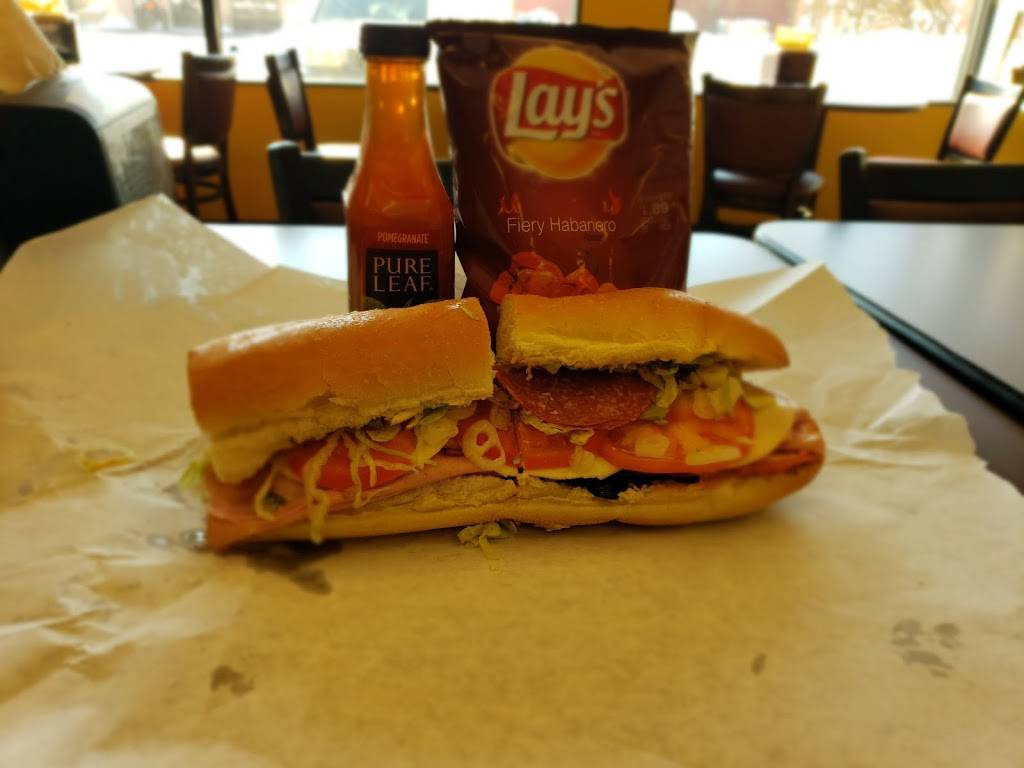 Casa Italiana | restaurant | 40 Parrish St, Canandaigua, NY 14424, USA | 5853960411 OR +1 585-396-0411