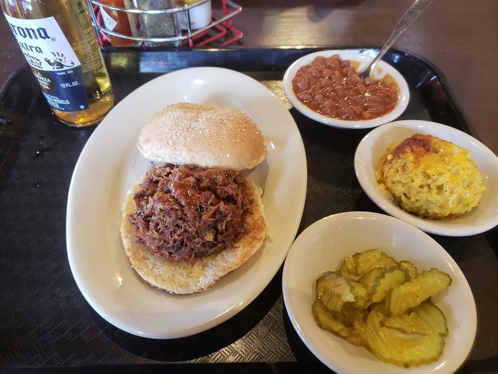 Cousins Bar-B-Q | restaurant | ALLIANCE TOWN CENTER, 9560 Feather Grass Ln, Fort Worth, TX 76177, USA | 8177502020 OR +1 817-750-2020