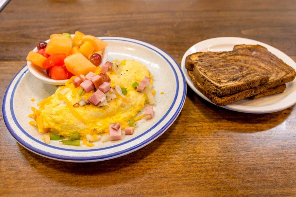 Paulettes Country Kitchen | restaurant | 875 Sutton Way, Grass Valley, CA 95945, USA | 5302734008 OR +1 530-273-4008