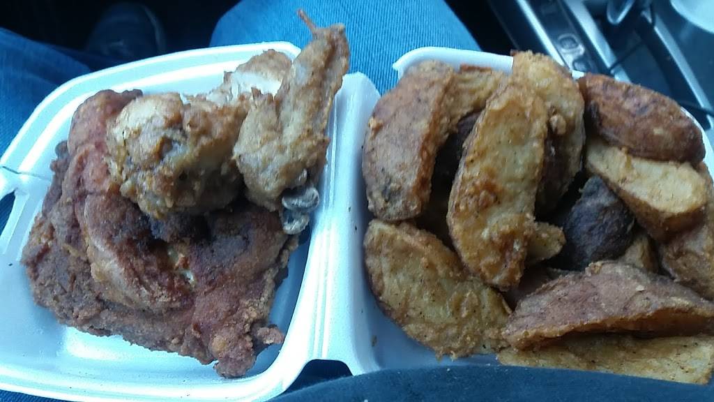 Smuckers Chicken | restaurant | 1233 N 3rd St, Harrisburg, PA 17102, USA | 7172363668 OR +1 717-236-3668