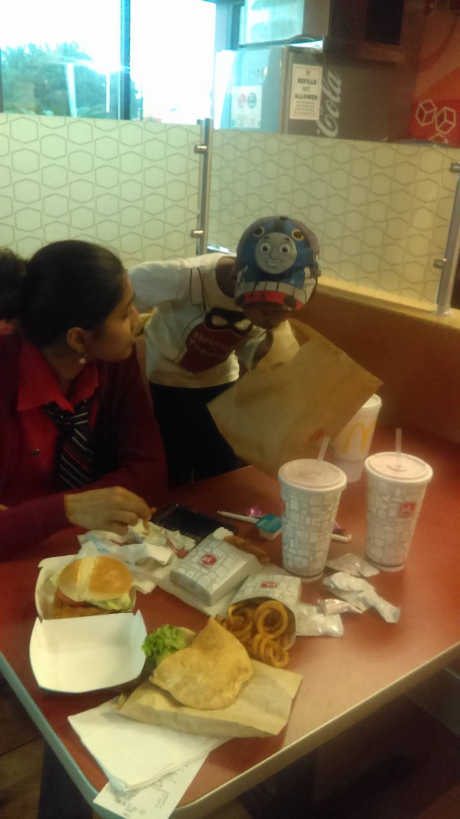 Jack in the Box | restaurant | 3885 I-10, Beaumont, TX 77705, USA | 4098423882 OR +1 409-842-3882