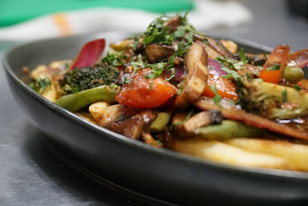 Inca Social | restaurant | 2670 Avenir Pl, Vienna, VA 22180, USA | 7034887640 OR +1 703-488-7640