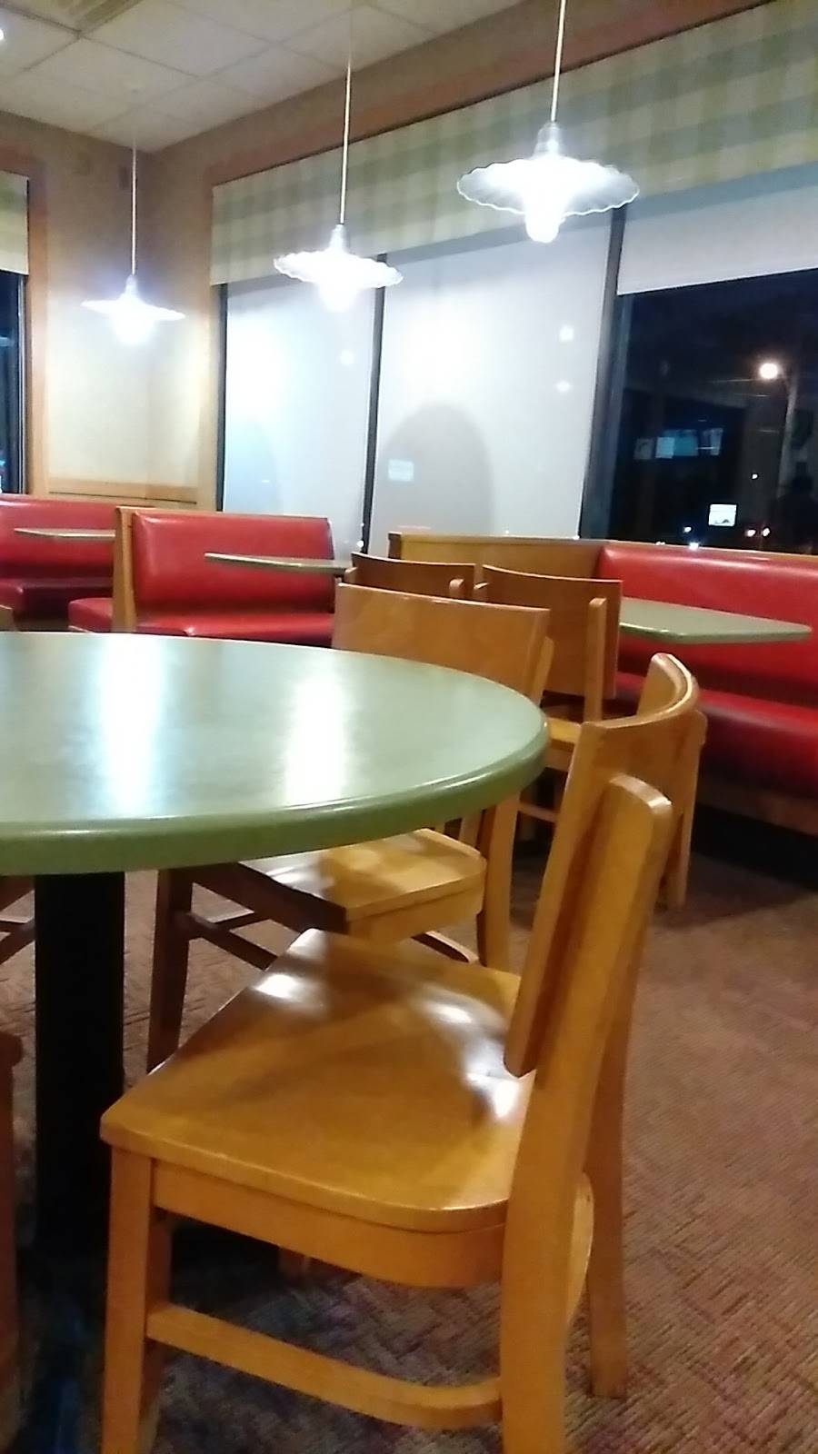 Wendys | restaurant | 1500 West Lee Street, Greensboro, NC 27403, USA | 3362926066 OR +1 336-292-6066