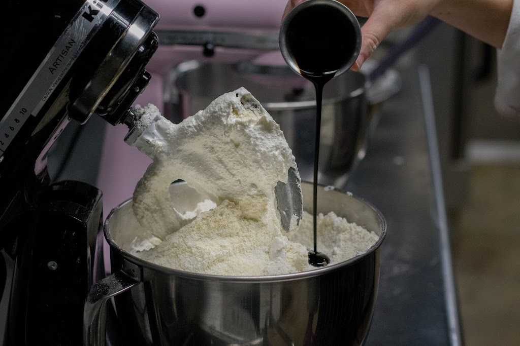 Samanthas Bakery & Cafe | cafe | 507 S 7th St, Arkadelphia, AR 71923, USA | 8704641336 OR +1 870-464-1336