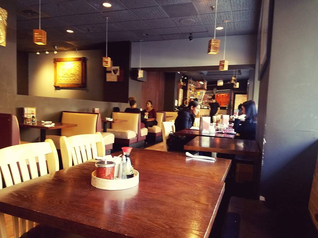 Amarit Thai and Sushi | restaurant | 600 S Dearborn St, Chicago, IL 60605, USA | 3129391179 OR +1 312-939-1179