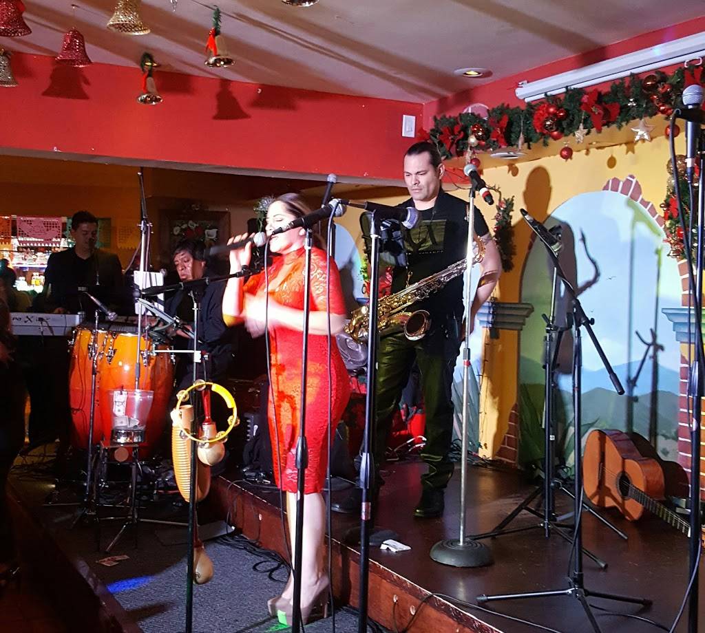 El Nuevo Mariachi | restaurant | 650 N Tustin St, Orange, CA 92867, USA | 7145320004 OR +1 714-532-0004