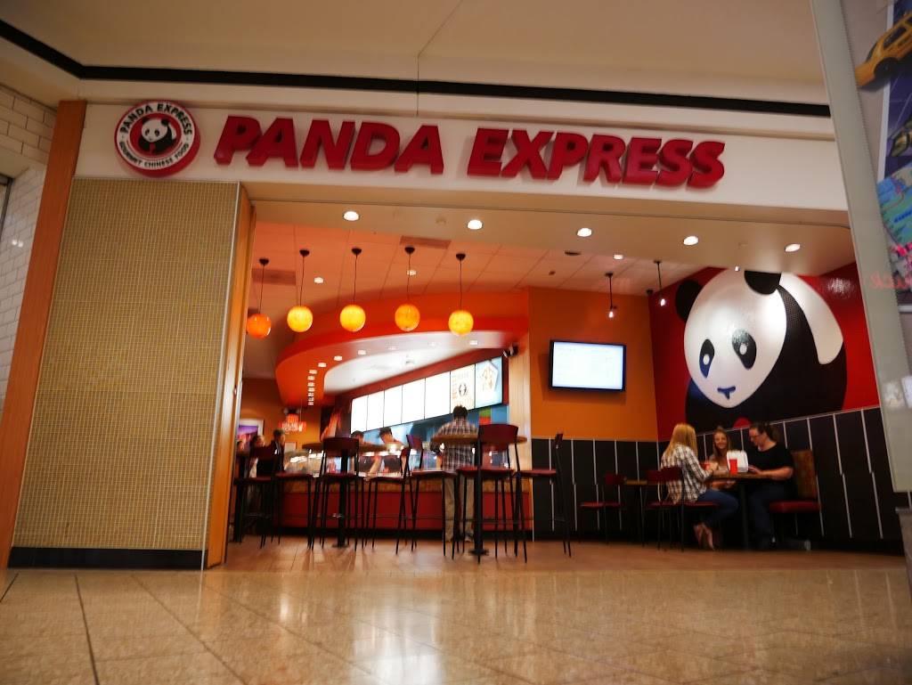 Panda Express | meal takeaway | 11941 Fair Oaks Mall, Fairfax, VA 22033, USA | 7033592863 OR +1 703-359-2863
