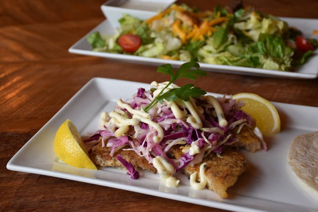 Waterfront Warehouse | restaurant | 3322 Sheridan Rd, Kenosha, WI 53140, USA | 2627644970 OR +1 262-764-4970