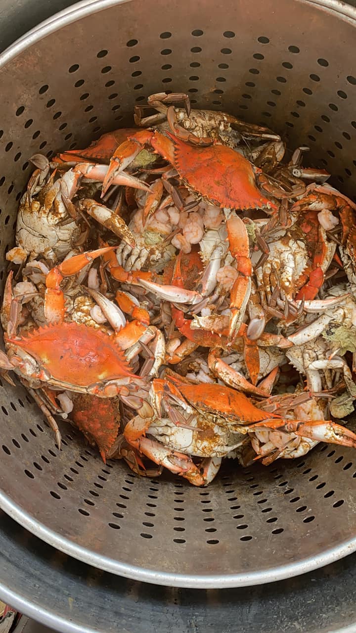 Fresh Steamed Crabs | restaurant | 24562 Shady Ln, Millsboro, DE 19966, USA | 3027458885 OR +1 302-745-8885
