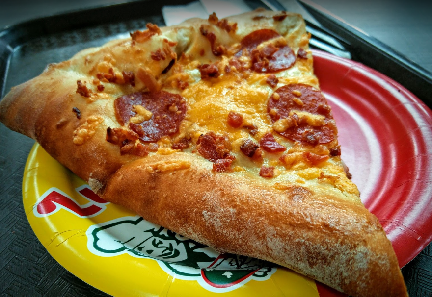 Luca Pizza di Roma | restaurant | 6501 Grape Rd, Mishawaka, IN 46545, USA | 5742431863 OR +1 574-243-1863