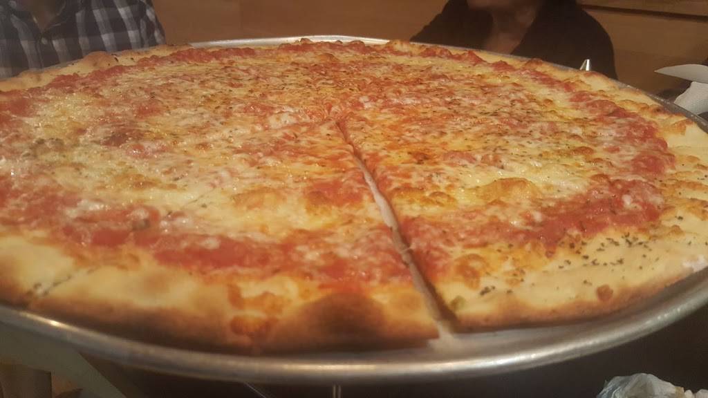 The Upper Crust Pizzeria | restaurant | 41 Waltham St, Lexington, MA 02421, USA | 7812740089 OR +1 781-274-0089