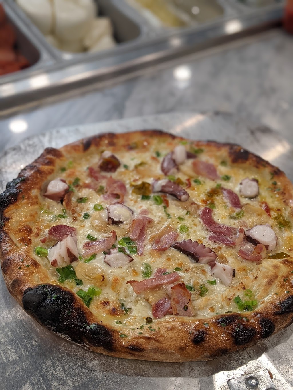 Pizzeria Maki | meal takeaway | 4007 Kennett Pike, Wilmington, DE 19807, USA | 3026548693 OR +1 302-654-8693