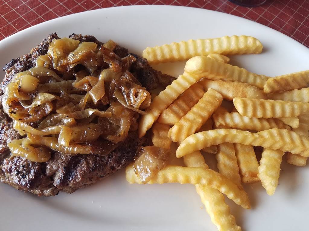 Pier Restaurant | restaurant | 600 E Lakeview Dr, Hornbeak, TN 38232, USA | 7315382803 OR +1 731-538-2803