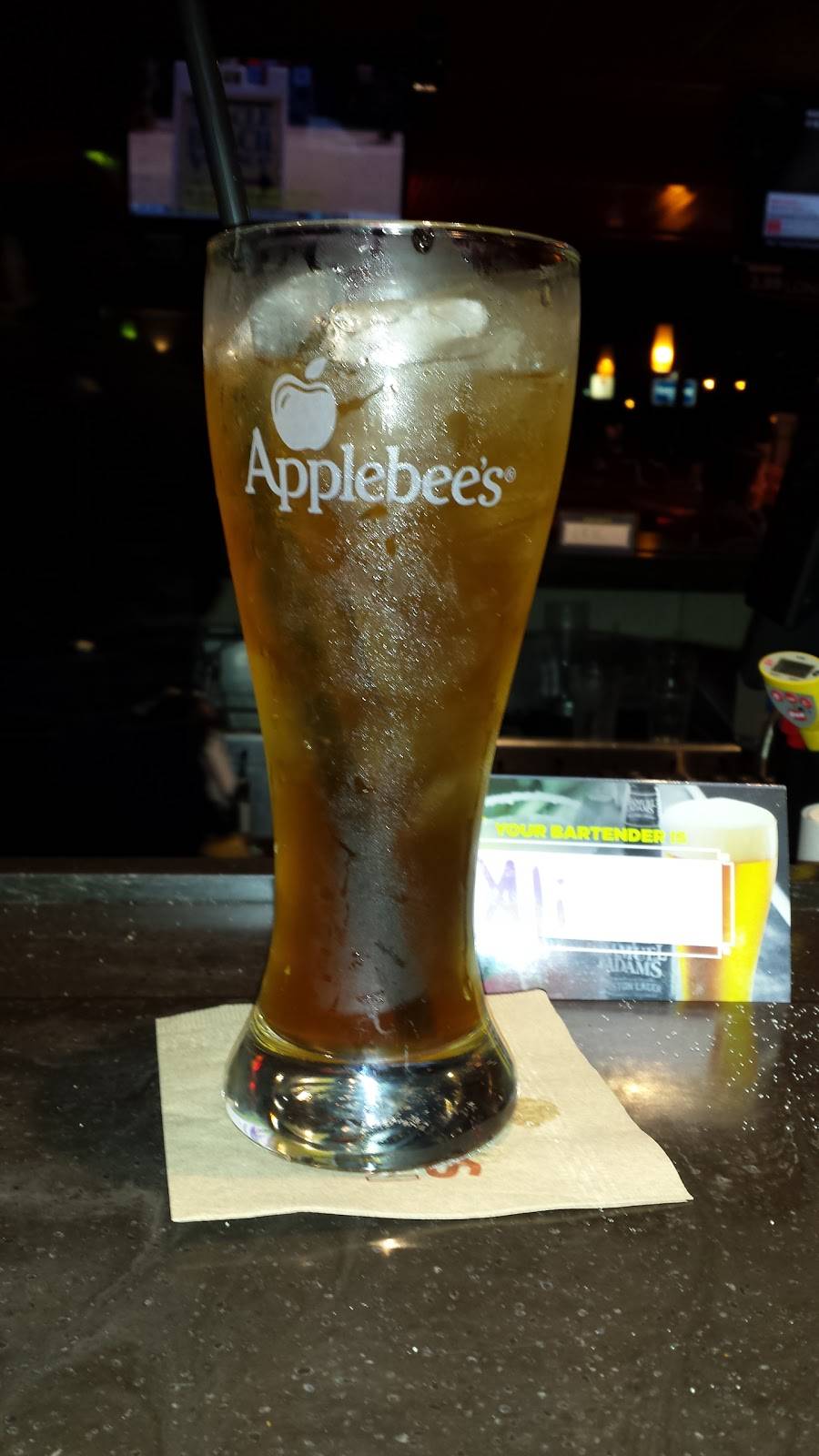 Applebees Grill + Bar | restaurant | 2510 W Washington St, West Bend, WI 53095, USA | 2623061068 OR +1 262-306-1068