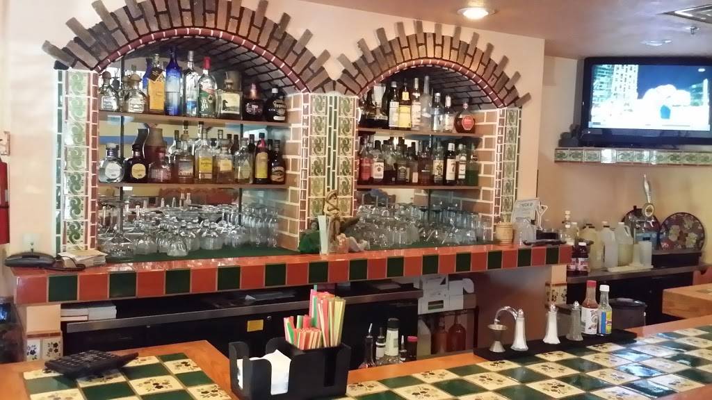 El Charro Mexican Restaurant | restaurant | 4712 Royal Ave, Eugene, OR 97402, USA | 5416883642 OR +1 541-688-3642