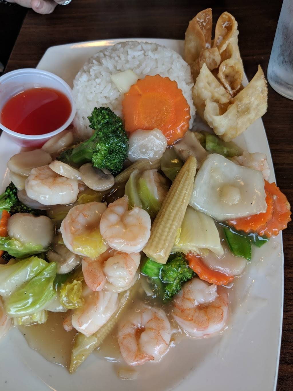 Pis Asian Express | restaurant | 5015 Eastman Ave, Midland, MI 48640, USA | 9898328000 OR +1 989-832-8000