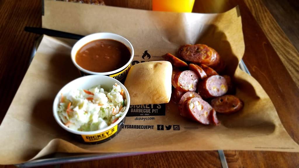 Dickeys Barbecue Pit | restaurant | 29 N 42nd Ave, Brighton, CO 80601, USA | 7206340255 OR +1 720-634-0255