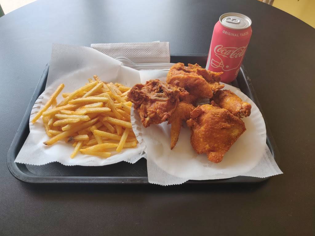 Crown Fried Chicken | restaurant | 408 Forest Ave, Portland, ME 04101, USA | 2077474519 OR +1 207-747-4519