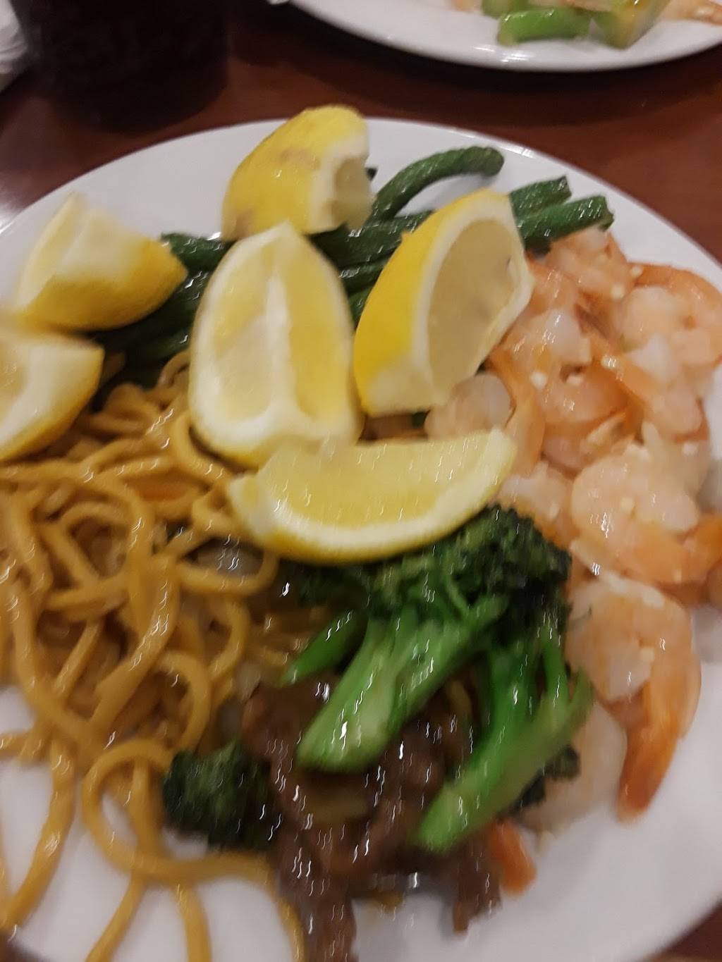 Sun Hing Buffet | restaurant | 1960 Hacienda Dr, Vista, CA 92081, USA | 7608063586 OR +1 760-806-3586